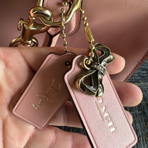 Limited Edition Selena Gomez x Coach purse - Picture 10 of 16